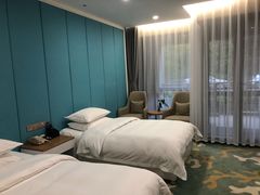 -上海怡沁园度假酒店