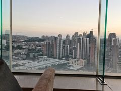 -荣誉国际酒店-云顶旋转餐厅