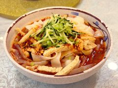-汗腾格里·风味餐厅(新疆驻京办店)