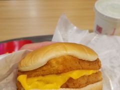 -麦当劳(伟城广场店)