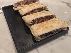 -高玛纳驴肉火烧(一世界店)