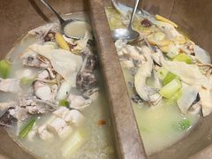 -滇香肴·云南菜蒸汽石锅鱼(云南北路店)