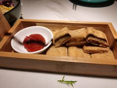 绍兴干煎臭豆腐-荷塘秋月·本帮江浙菜(国权路店)