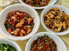 -笨罗卜浏阳菜馆(太平街店)