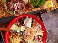 -陈叉子钢盆烤肉(中原万达店)