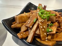 -馋三尺蟹粉小笼(人民广场店)
