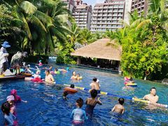 -三亚湾海居铂尔曼度假酒店