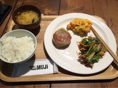 无印良品Cafe&nbsp;&&nbsp;Meal&nbsp;MUJI-无印良品餐堂 MUJI Diner(成都太古里店)