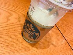 -星巴克(西藏路店)