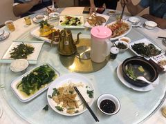 青瓜花炒牛肉-湛江海鲜食府(一号路店)