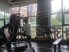 -健身门·自助健身房(镇坪路店)