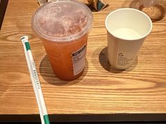 -星巴克臻选(莘庄仲盛店)
