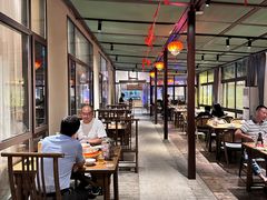 -湘力力小院·鱼汤泡饭(枫林路店)