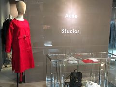 -Acne Studios(芮欧百货店)