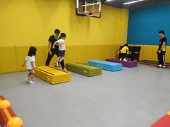 -玩胜青少儿体能(福田侨香中心)