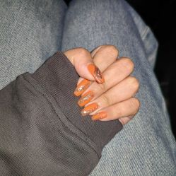 -HUII NAIL绘京美甲美睫会馆