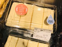 榴莲芝士-欧式面包坊(青岛万象城店)