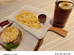 -必胜客(绿地新都会店)