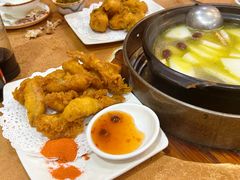 -濠轩阁特色生蚝火锅(水湾路店)