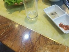 -牛信亭韩国料理·炭火烤肉(紫藤路店)
