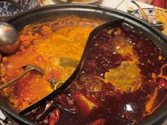 -旧街市鲜货老火锅(大光路店)