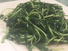 -绿杨春·淮扬宴(庐山路店)