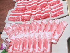 -东巴人鱼豆花火锅(幸福街店)