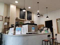 -白鹅咖啡(金城花园店)