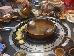 -阿山卓·野生菌火锅·纳西火塘烤肉