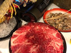 -鲜入围煮花胶鸡海鲜火锅