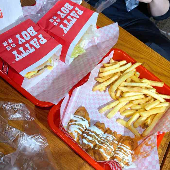 patty boy肉饼男孩汉堡(和平店)-"种草已久的街卷汉堡,各路网红打卡