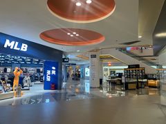 -宁波杉井奥特莱斯广场