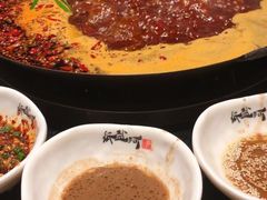 -纸盐河码头火锅(十八梯店)