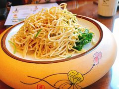 -鸿运酒楼
