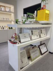 -JNK皮肤管理中心