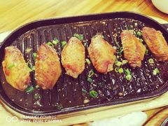 -老东镇啤酒屋海鲜加工·蒸汽海鲜·海鲜烧烤(台东店)