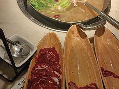 -左庭右院鲜牛肉火锅(浦江欢乐颂店)