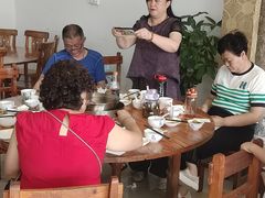 -15年老字号鑫鑫猪肚鸡·椰子鸡海南火锅(兴隆华侨农场店)