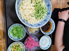 老北京炸酱面-门框胡同百年卤煮(新街口店)