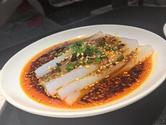 -辣尚瘾·烤鱼·新川菜(牡丹园直营店)