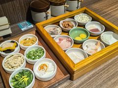 -良米山·云南野生菌过桥米线(上海首店)