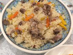 -汗腾格里·风味餐厅(新疆驻京办店)