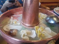 -民食香·腊排骨野生菌美食(木府店)