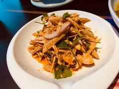 -粉墨特色菜·烧烤音乐酒馆