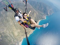 -费特希耶滑翔伞