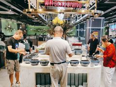 -金滏山烤肉·海鲜·火锅自助餐厅(襄阳万达店)