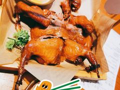 乳鸽-龍堂蟹黄小笼包(万家丽店)