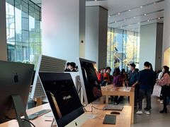 -Apple零售店(华贸购物中心店)