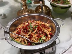 -绿草地·湘菜(酃湖师院店)