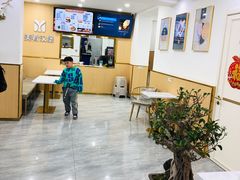 -美肴冰品·汉堡·牛腩饭(总店)